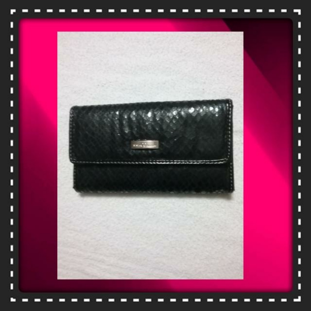 NINE WEST WALLET